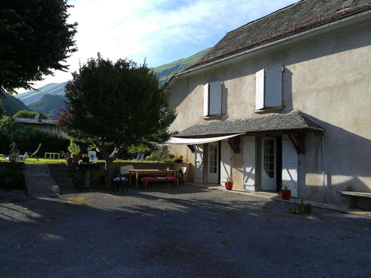 La Maison De Jeanne Osse-en-Aspe Exteriör bild